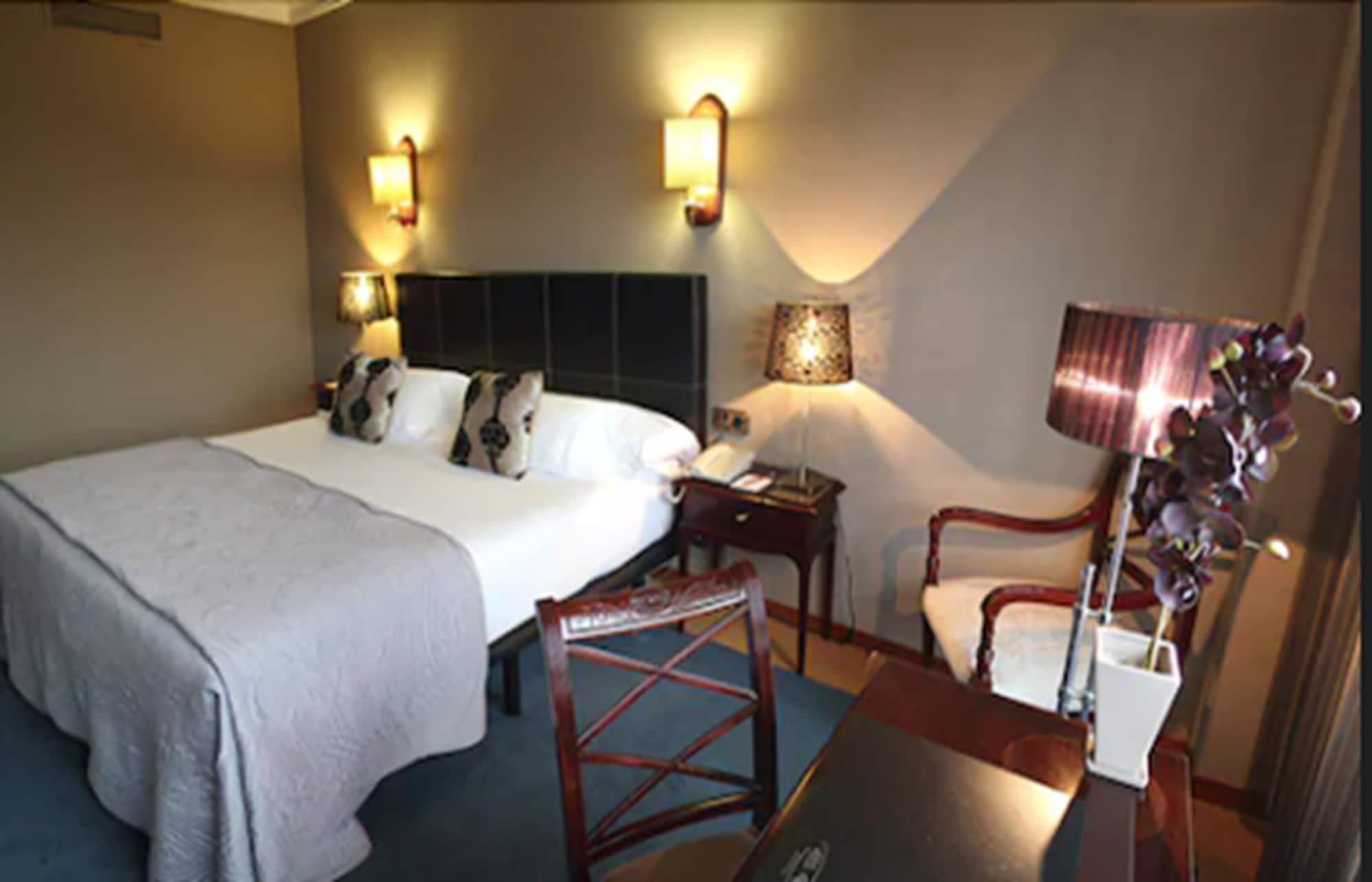 Hotel Ciudad De Vigo Ngoại thất bức ảnh