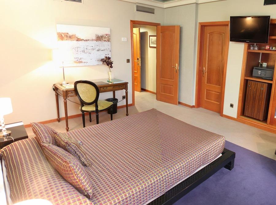Hotel Ciudad De Vigo Ngoại thất bức ảnh