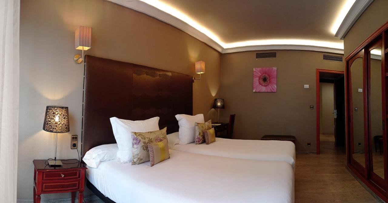 Hotel Ciudad De Vigo Ngoại thất bức ảnh